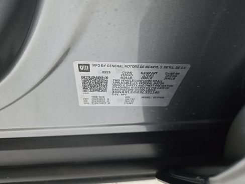 Used 2025 Chevrolet Equinox RS FWD image 15