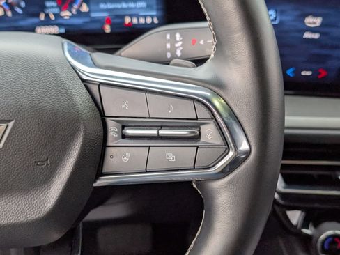 Certified 2024 Chevrolet Traverse LT image 3