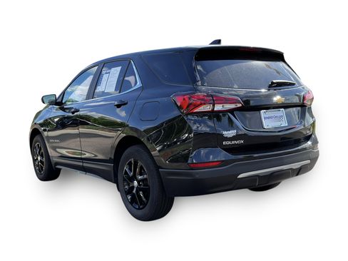 Used 2024 Chevrolet Equinox LT AWD/4WD image 8