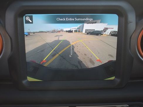 Used 2023 Jeep Gladiator Mojave w/ Trailer Tow Package image 24