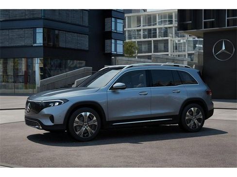 New 2025 Mercedes-Benz EQB 250+ image 37