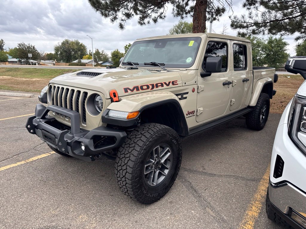 Used 2020 Jeep Gladiator Mojave AWD/4WD image 1