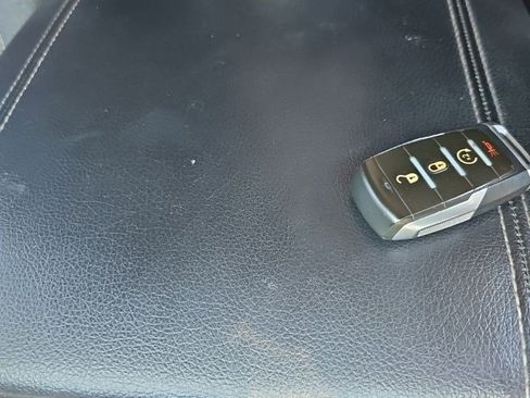 Used 2019 RAM 1500 Big Horn AWD/4WD image 11