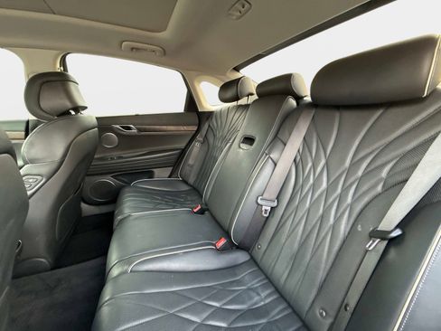 Used 2021 Genesis G80 2.5T w/ Prestige Package image 13