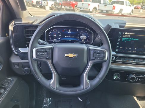 Used 2023 Chevrolet Silverado 1500 LT w/ Protection Package image 15