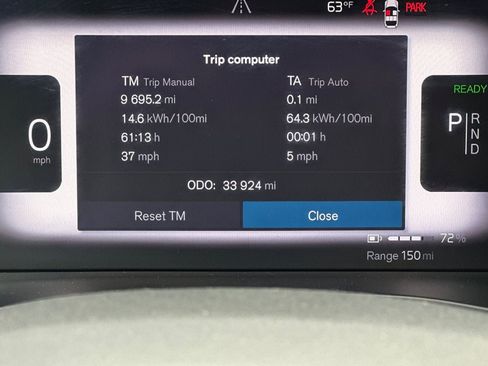 Certified 2023 Volvo XC40 Recharge Ultimate image 28