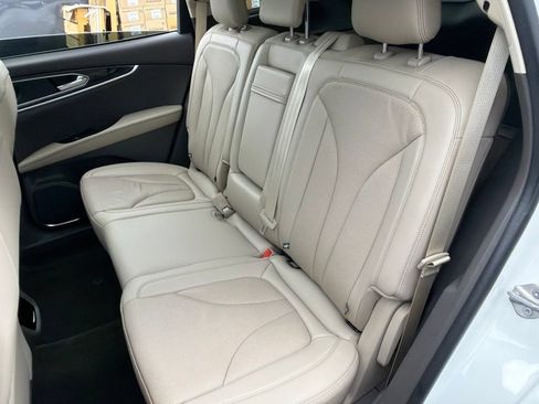 Used 2023 Lincoln Nautilus Reserve w/ Equipment Group 201A AWD/4WD image 22