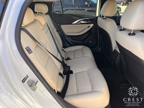 Used 2019 INFINITI QX30 w/ Cargo Package image 27