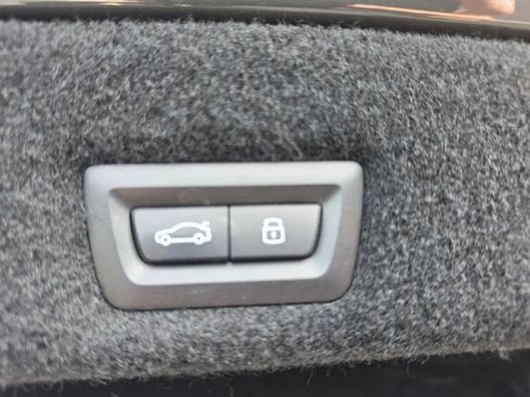 Used 2023 BMW i7 xDrive60 AWD/4WD image 80