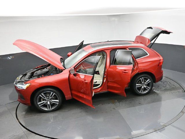 Used 2019 Volvo XC60 T5 Momentum w/ Multimedia Package FWD image 50
