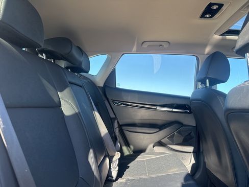 Used 2024 Kia Seltos EX image 17