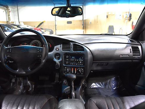 Used 2001 Chevrolet Monte Carlo SS w/ Preferred Equipment Group FWD image 24