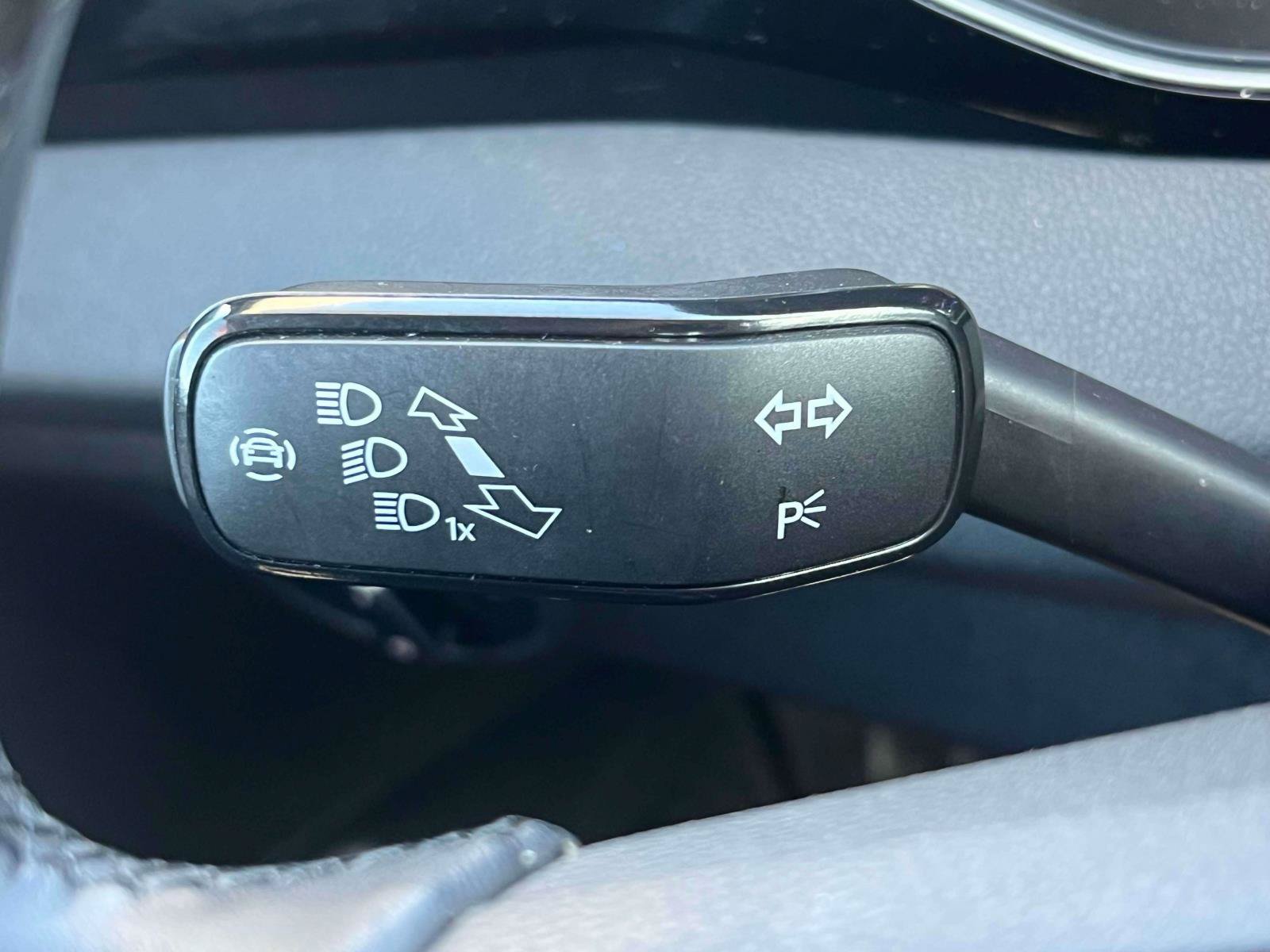 Used 2025 Volkswagen Jetta S FWD image 9