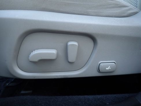 Used 2014 Subaru Forester 2.5i Premium w/ Popular Package #2 image 12