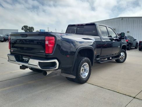 Used 2021 Chevrolet Silverado 3500 LTZ w/ LTZ Texas Edition image 5