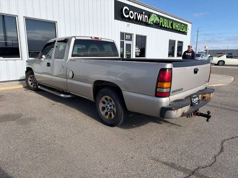 Used 2005 GMC Sierra 1500 W/T w/ Light Duty Power Package RWD image 12