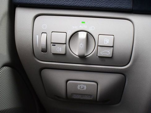 Used 2013 Volvo S60 T5 image 34