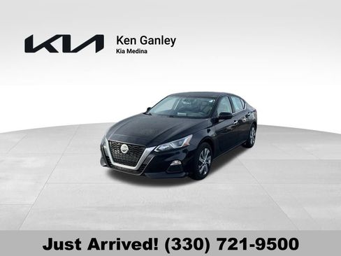Used 2020 Nissan Altima 2.5 S image 1