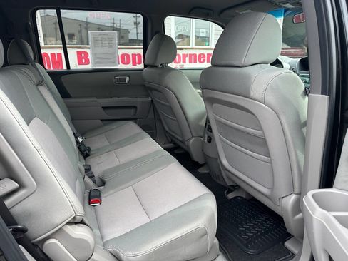 Used 2011 Honda Pilot EX image 8