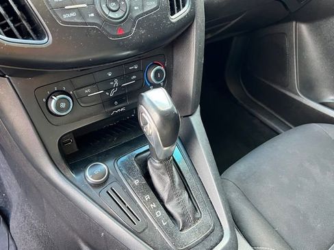 Used 2015 Ford Focus SE image 17