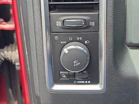 Used 2014 RAM 1500 Big Horn AWD/4WD image 27