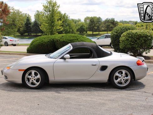 Used 1998 Porsche Boxster image 10