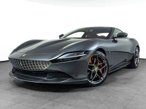 Certified 2022 Ferrari Roma RWD image 1