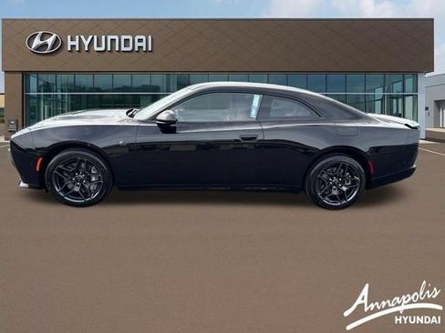 Used 2026 Dodge Charger Scat Pack AWD/4WD image 4