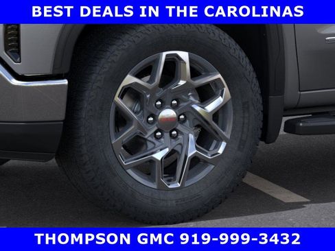 New 2026 GMC Sierra 1500 SLT image 12