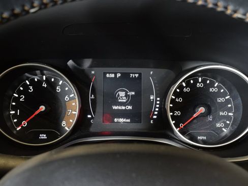 Used 2020 Jeep Compass Latitude FWD image 20