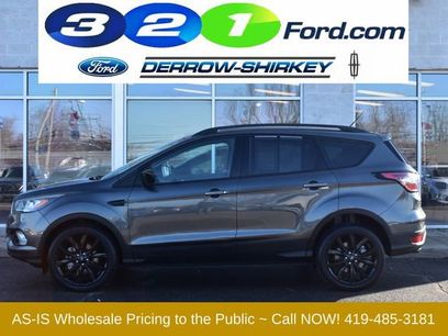 Used 2017 Ford Escape SE w/ SE Sport Appearance Package
