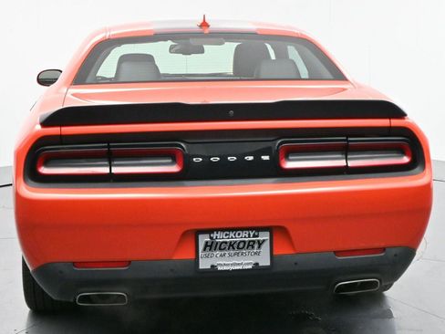 Used 2018 Dodge Challenger SXT Plus image 6