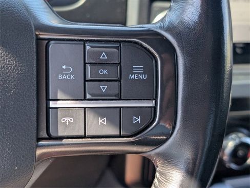 Certified 2025 Ford F450 Platinum w/ FX4 Off-Road Package image 23