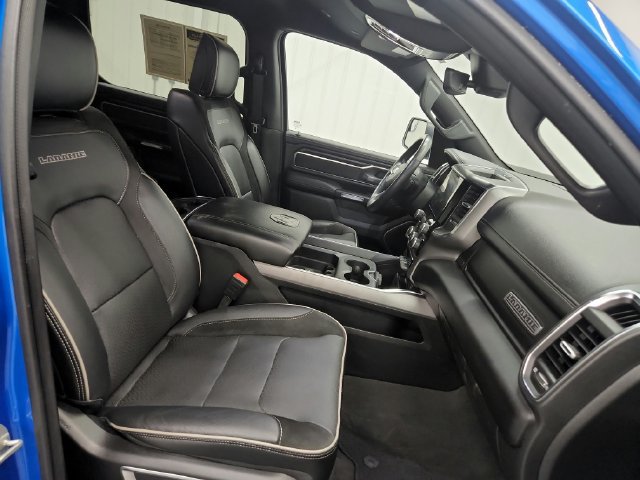 Used 2024 RAM 1500 Laramie AWD/4WD image 23