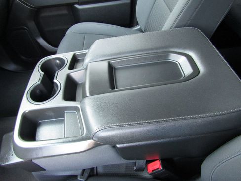 Used 2021 Chevrolet Silverado 1500 Custom Trail Boss w/ Safety Confidence Package image 18