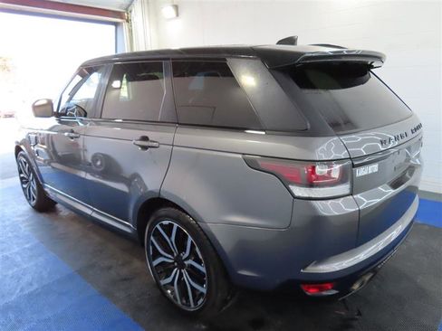Used 2017 Land Rover Range Rover Sport SVR image 10