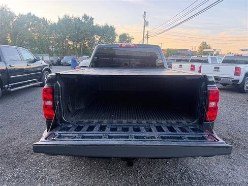 Used 2017 Chevrolet Silverado 1500 LT w/ All Star Edition AWD/4WD image 6