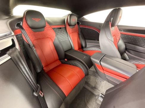 Used 2020 Bentley Continental GT AWD/4WD image 22