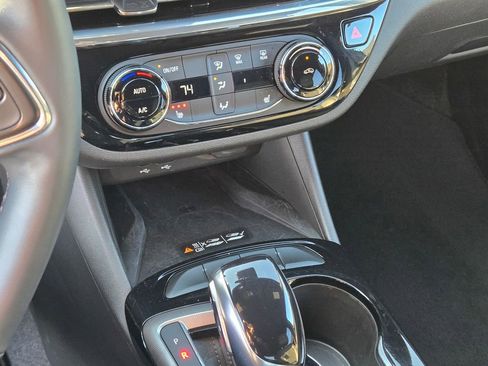 Used 2025 Buick Envista Sport Touring w/ Convenience I Package image 38