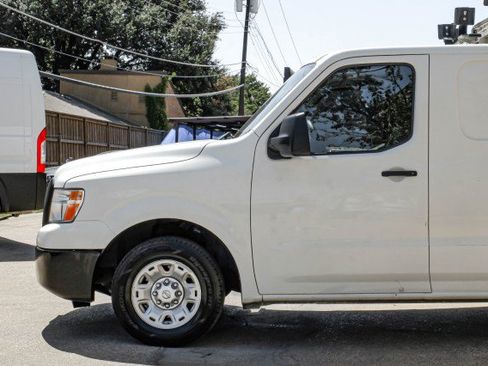 Used 2021 Nissan NV 1500 SV RWD image 16