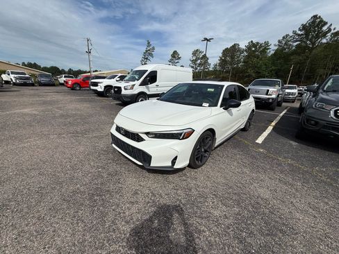 Used 2025 Honda Civic Sport image 3