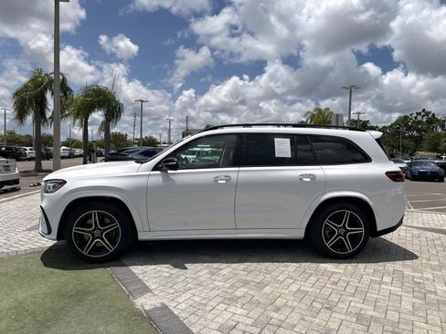 Certified 2026 Mercedes-Benz GLS 450 4MATIC image 3