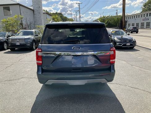 Used 2020 Ford Expedition XLT w/ Equipment Group 202A AWD/4WD image 6