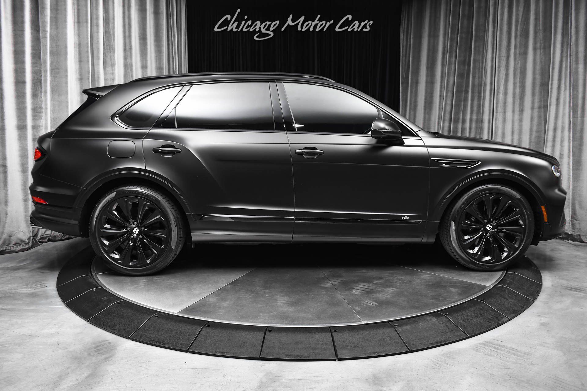 Used 2021 Bentley Bentayga AWD/4WD image 52