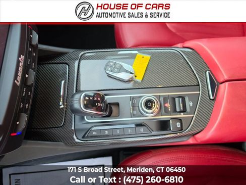 Used 2017 Maserati Levante AWD/4WD image 33