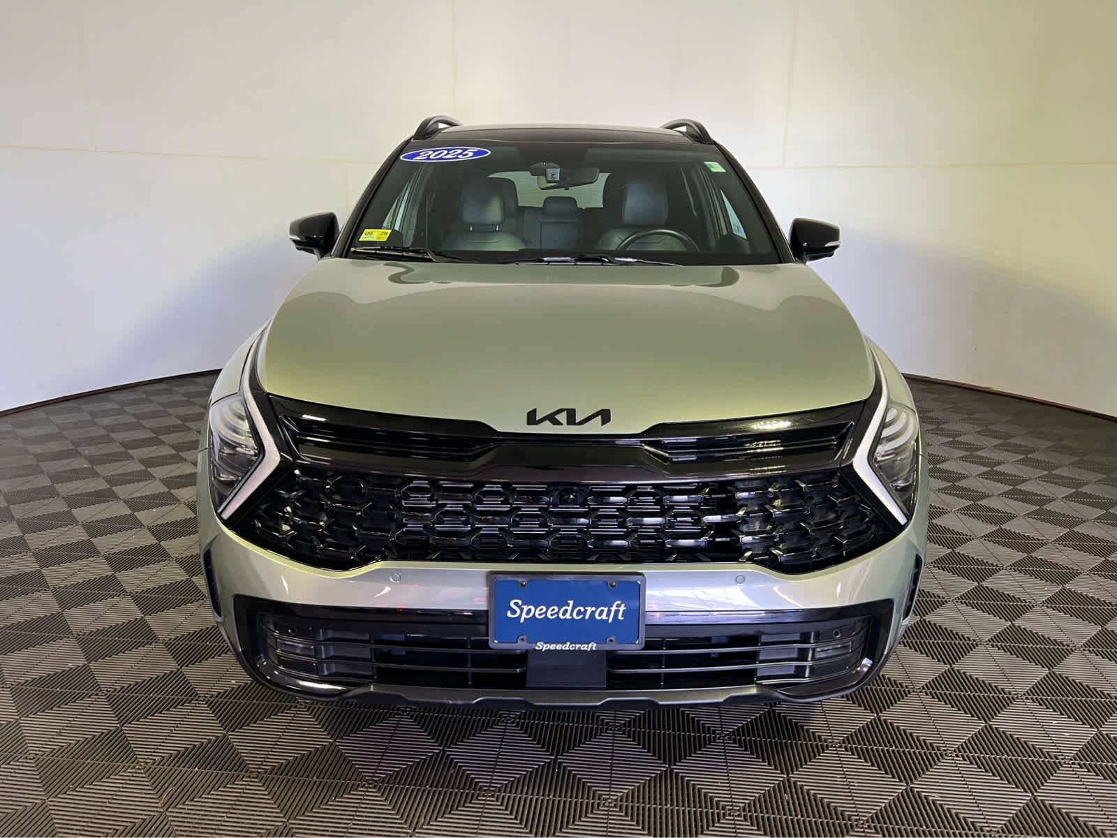 Used 2025 Kia Sportage X-Pro Prestige AWD/4WD image 2