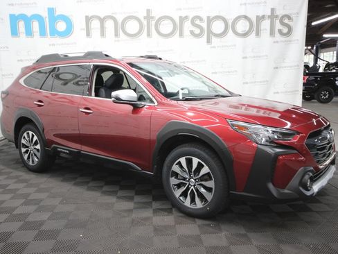 Used 2023 Subaru Outback Touring XT AWD/4WD image 10