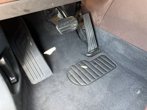 Used 2025 BMW X1 xDrive28i image 17