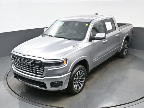 Used 2025 RAM 1500 Limited AWD/4WD image 40