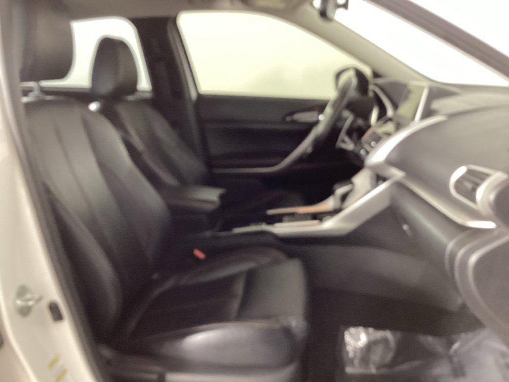 Used 2018 Mitsubishi Eclipse Cross SEL AWD/4WD image 27